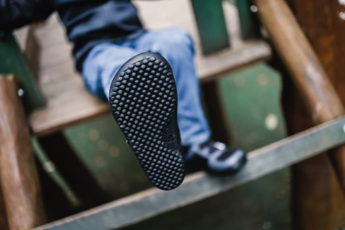 scarpe da ginnastica per bambini a piedi nudi - fluide carbone e nero Be Lenka 80JV200