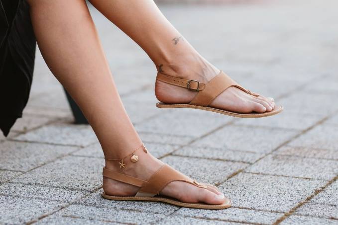 donne a piedi nudi als - passeggiata sabbia Be Lenka 80JV143