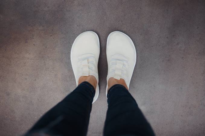 uomini le scarpe da ginnastica a piedi nudi elevano Bianco avorio Be Lenka 80JV32