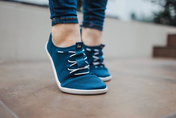 uomini le scarpe da ginnastica a piedi nudi elevano blu scuro Be Lenka 80JV33