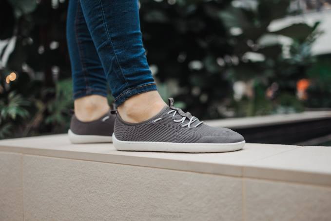 uomini le scarpe da ginnastica a piedi nudi elevano grigio Be Lenka 80JV34