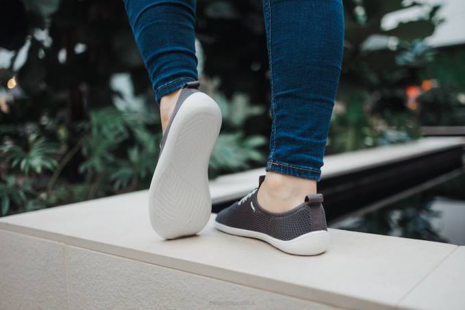 uomini le scarpe da ginnastica a piedi nudi elevano grigio Be Lenka 80JV34