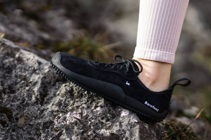uomini scarpe a piedi nudi trailwalker tutto nero Be Lenka 80JV112