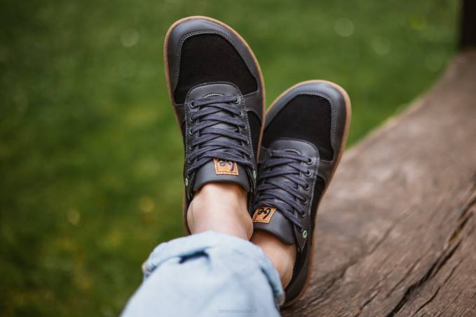 uomini scarpe da ginnastica a piedi nudi - campione 2.0 - vegan grigio scuro e nero Be Lenka 80JV13