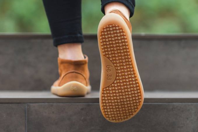 uomini le scarpe a piedi nudi scivolano marrone cannella Be Lenka 80JV73